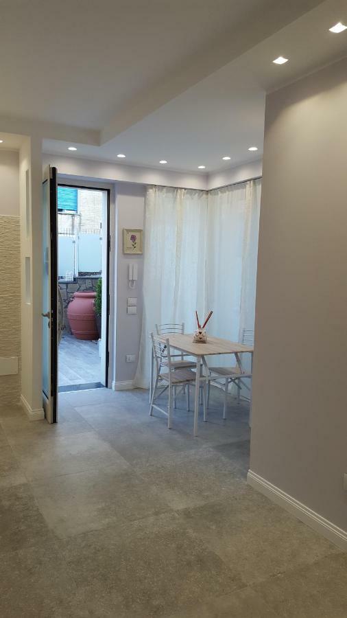 Afrodite Suites Deluxe Agropoli Bagian luar foto